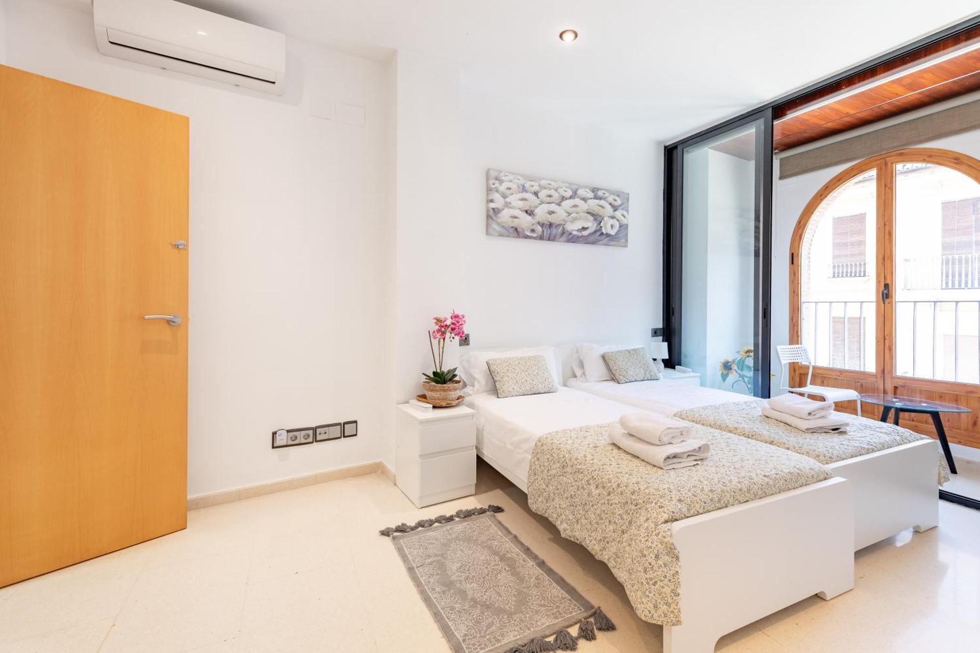 Mediterraneo By Neohotels-centro 8 Min By Metro Valenza