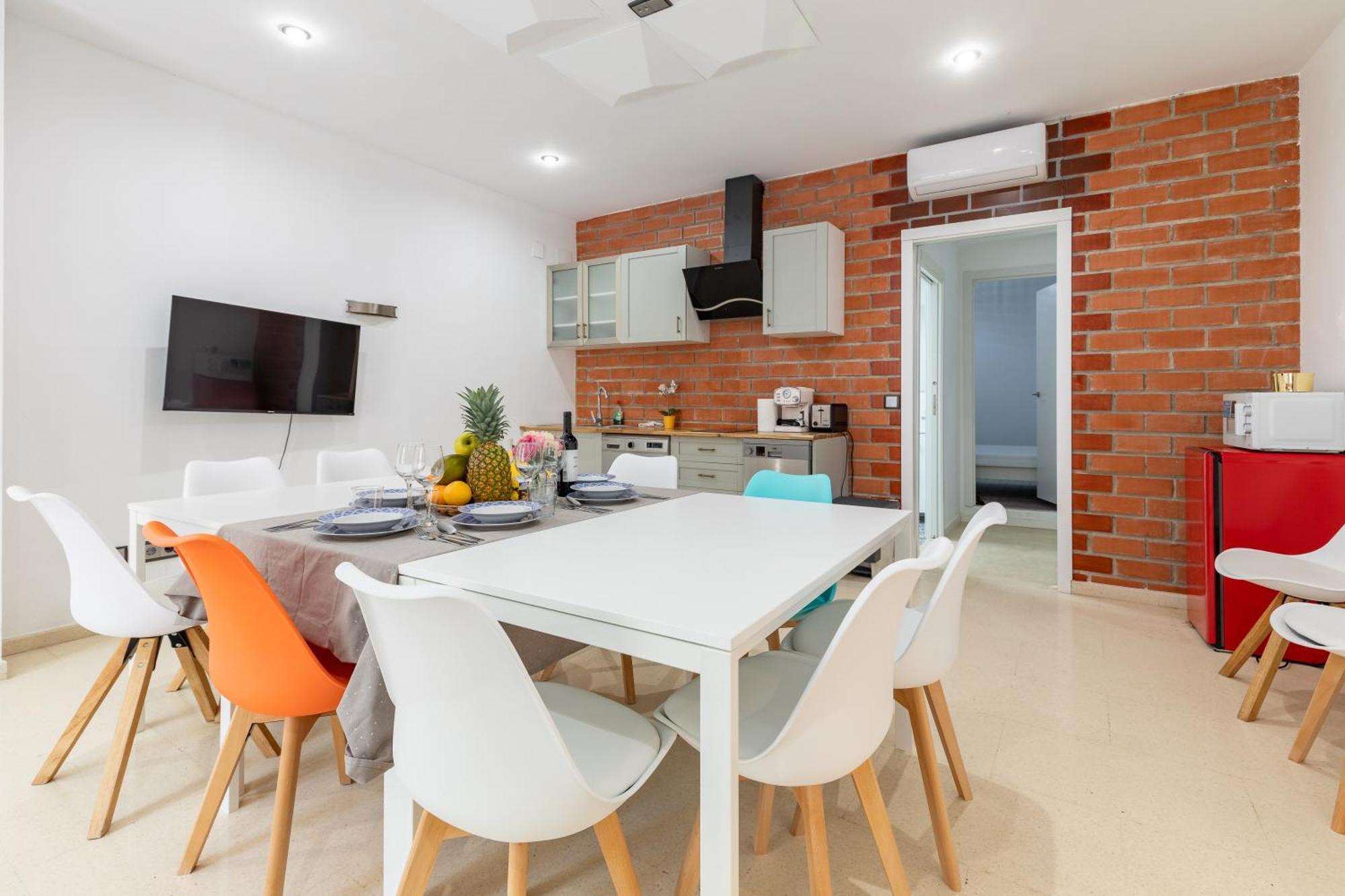 Mediterraneo By Neohotels-centro 8 Min By Metro Appartement
